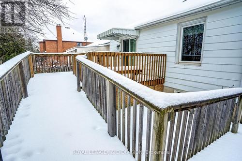 21 Murray Avenue, Toronto, ON - Outdoor With Exterior