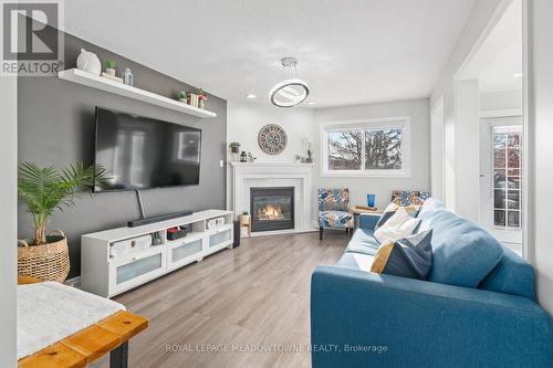 50 Smith Drive, Halton Hills, ON - Indoor Photo Showing Living Room With Fireplace