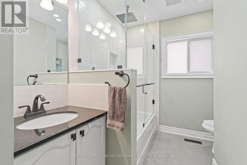 50 Smith Drive, Halton Hills, ON - Indoor Photo Showing Bathroom