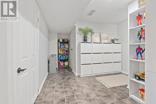 50 Smith Drive, Halton Hills, ON - Indoor Photo Showing Other Room