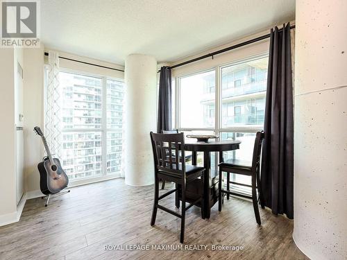 1113 - 155 Legion Road N, Toronto, ON - Indoor Photo Showing Dining Room