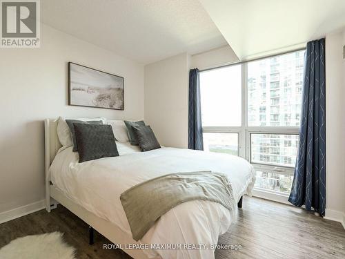 1113 - 155 Legion Road N, Toronto, ON - Indoor Photo Showing Bedroom