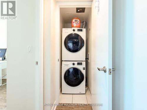 1113 - 155 Legion Road N, Toronto, ON - Indoor Photo Showing Laundry Room