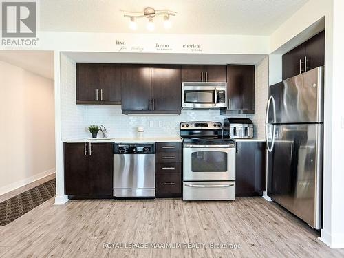 1113 - 155 Legion Road N, Toronto, ON - Indoor Photo Showing Kitchen With Stainless Steel Kitchen