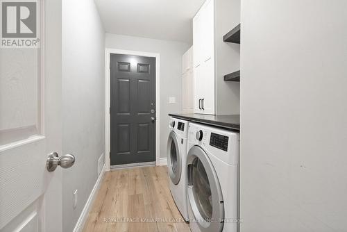 9 Susan Court, Kawartha Lakes (Lindsay), ON - Indoor Photo Showing Laundry Room