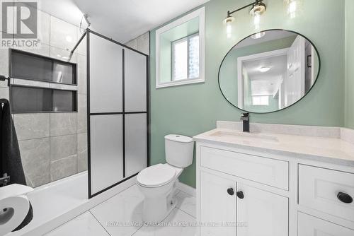 9 Susan Court, Kawartha Lakes (Lindsay), ON - Indoor Photo Showing Bathroom