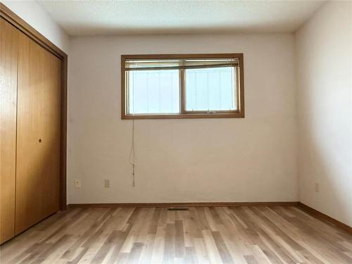 62 Royal Road N, Portage La Prairie, MB - Indoor Photo Showing Other Room