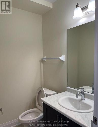 539 Carrville Road, Richmond Hill, ON - Indoor Photo Showing Bathroom