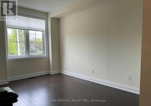 539 Carrville Road, Richmond Hill, ON - Indoor Photo Showing Other Room