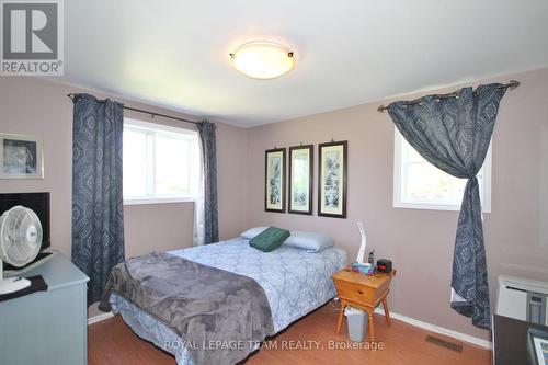 3159 8Th Line Road E, Ottawa, ON - Indoor Photo Showing Bedroom