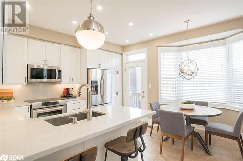 Upgraded White Kitchen - 348 Tonelli Lane, Milton, ON - Indoor