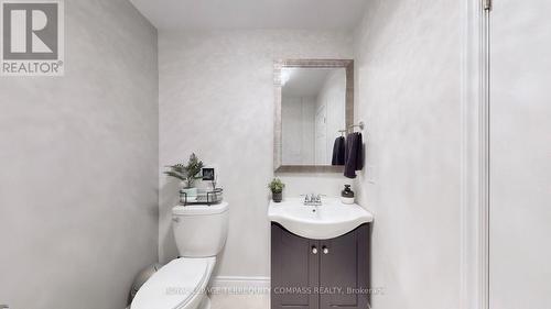 9912 Keele Street, Vaughan, ON - Indoor Photo Showing Bathroom