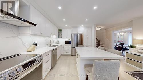 9912 Keele Street, Vaughan, ON - Indoor Photo Showing Kitchen With Upgraded Kitchen