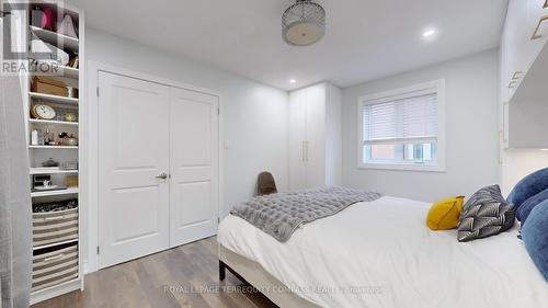 9912 Keele Street, Vaughan, ON - Indoor Photo Showing Bedroom