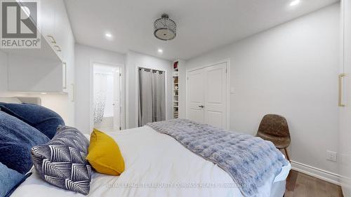 9912 Keele Street, Vaughan, ON - Indoor Photo Showing Bedroom