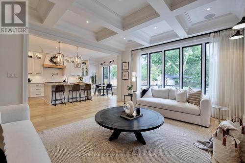 179 Douglas Avenue, Oakville, ON - Indoor Photo Showing Living Room