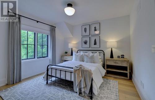 179 Douglas Avenue, Oakville, ON - Indoor Photo Showing Bedroom