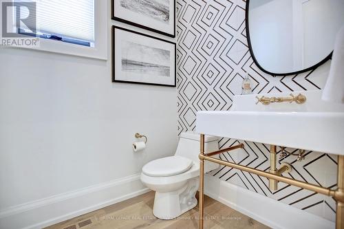 179 Douglas Avenue, Oakville, ON - Indoor Photo Showing Bathroom