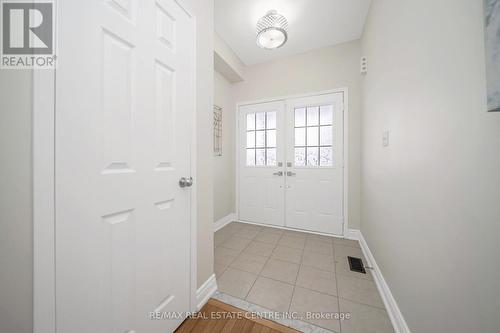 155 Heartview Road, Brampton, ON - Indoor Photo Showing Other Room