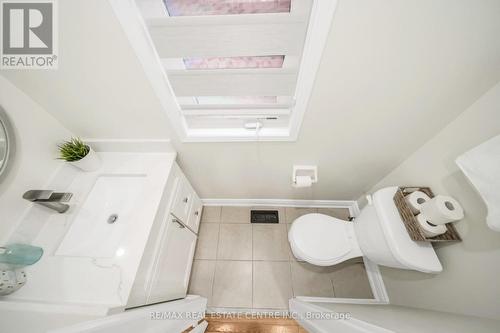 155 Heartview Road, Brampton, ON - Indoor Photo Showing Bathroom