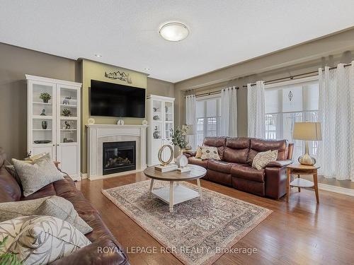 2 Littlebrook Lane, Caledon, ON - Indoor Photo Showing Living Room With Fireplace