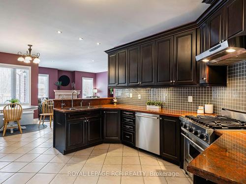 2 Mt Haven Cres, East Luther Grand Valley, ON - Indoor Photo Showing Kitchen