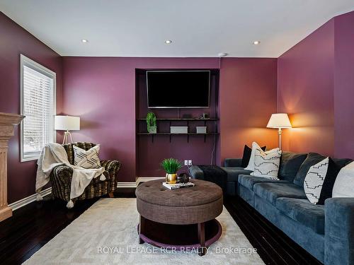 2 Mt Haven Cres, East Luther Grand Valley, ON - Indoor Photo Showing Living Room With Fireplace