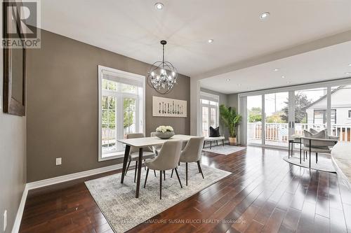 1425 Woodbine Avenue, Toronto, ON - Indoor Photo Showing Kitchen With Upgraded Kitchen