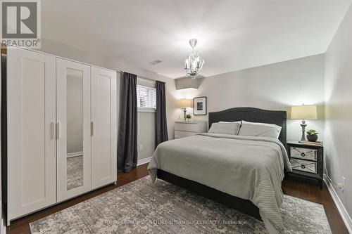 1425 Woodbine Avenue, Toronto, ON - Indoor Photo Showing Dining Room