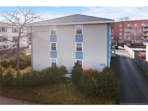 362 Dundonald St, Fredericton, NB 