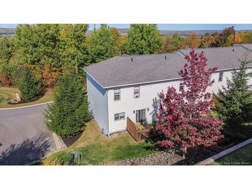 12 Hillside Lane, Fredericton, NB 