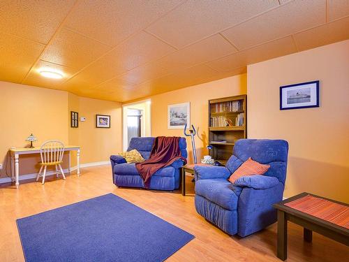 Family room - 706 Rue Du Dr-Letondal, Deux-Montagnes, QC - Indoor Photo Showing Living Room