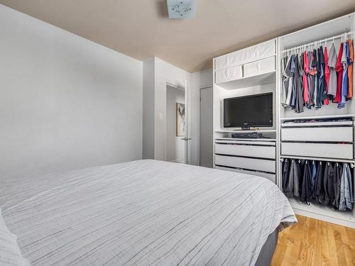 Chambre Ã Â coucher - 3396 Rue Des Bois, Québec (Sainte-Foy/Sillery/Cap-Rouge), QC - Indoor Photo Showing Bedroom