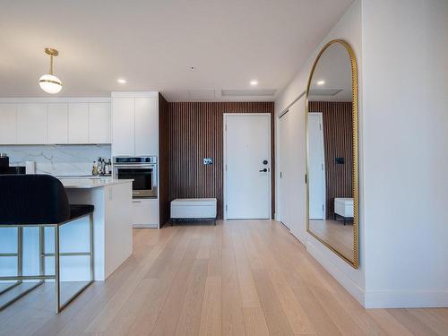 Den - 702-1550 Rue Des Bassins, Montréal (Le Sud-Ouest), QC - Indoor Photo Showing Kitchen