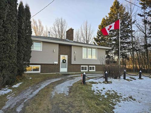 1418 Forest Street, Thunder Bay, ON - Outdoor