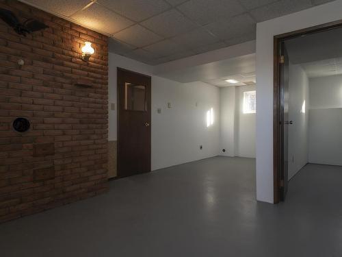 1418 Forest Street, Thunder Bay, ON - Indoor Photo Showing Other Room