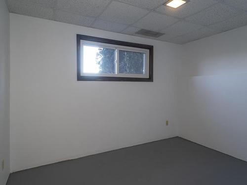 1418 Forest Street, Thunder Bay, ON - Indoor Photo Showing Other Room