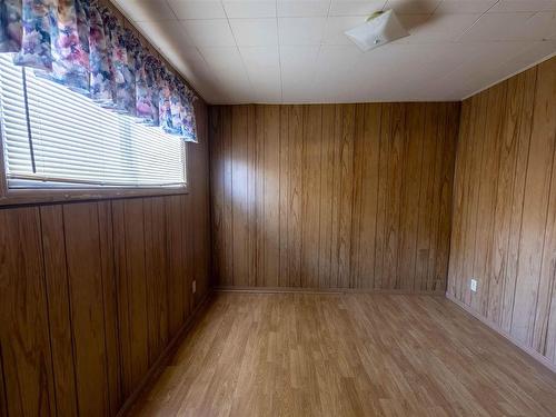 106 Theresa Street, Thunder Bay, ON - Indoor Photo Showing Other Room