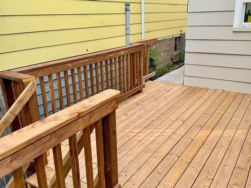 613 Park Street, Kenora, ON - Outdoor With Deck Patio Veranda With Exterior