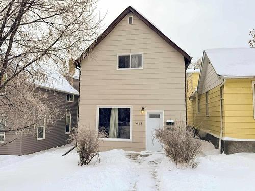 613 Park Street, Kenora, ON - Outdoor