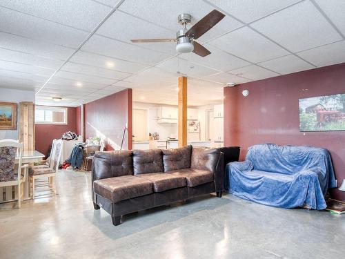 Overall view - 8450 Rg De La Pointe-Du-Jour, Saint-Hyacinthe, QC - Indoor Photo Showing Living Room