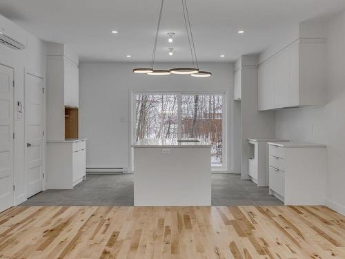 Dining room - 7 Rue Du Boisé, Saint-Augustin-De-Desmaures, QC - Indoor Photo Showing Kitchen