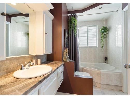 Ensuite bathroom - 2604 Rue De Vigny, Mascouche, QC - Indoor Photo Showing Bathroom