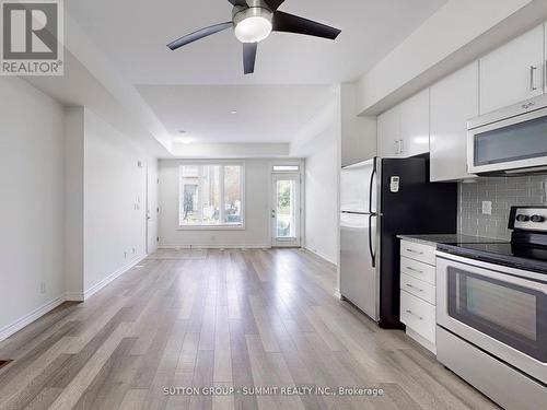 93 - 30 Carnation Avenue, Toronto, ON - Indoor Photo Showing Kitchen