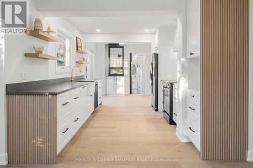 5 Rutherford Crescent, Ottawa, ON - Indoor Photo Showing Kitchen