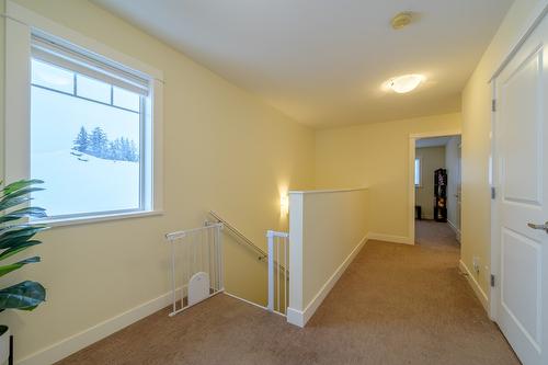 114-1325 Aberdeen Drive, Kamloops, BC - Indoor Photo Showing Other Room