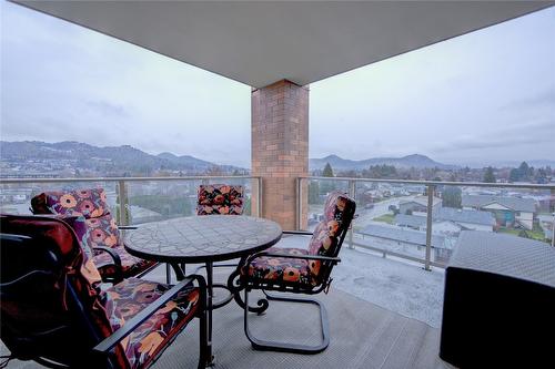 502-1160 Bernard Avenue, Kelowna, BC - Outdoor With View With Exterior