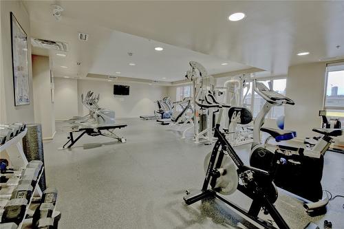 502-1160 Bernard Avenue, Kelowna, BC - Indoor Photo Showing Gym Room