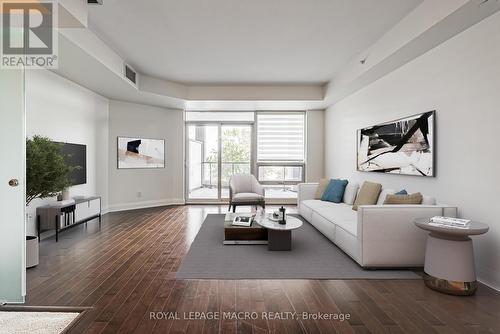 503 - 11 Bronte Road, Oakville, ON - Indoor Photo Showing Living Room