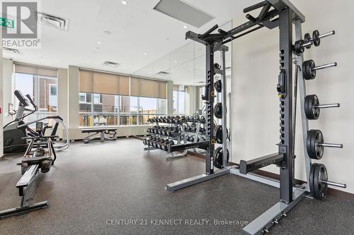 222 - 60 Honeycrisp Crescent, Vaughan, ON - Indoor Photo Showing Gym Room